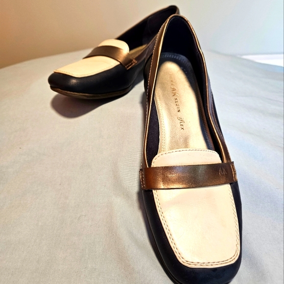Anne Klein Shoes - Anne Klein Flex Vittorio Loafer Size 8.5
